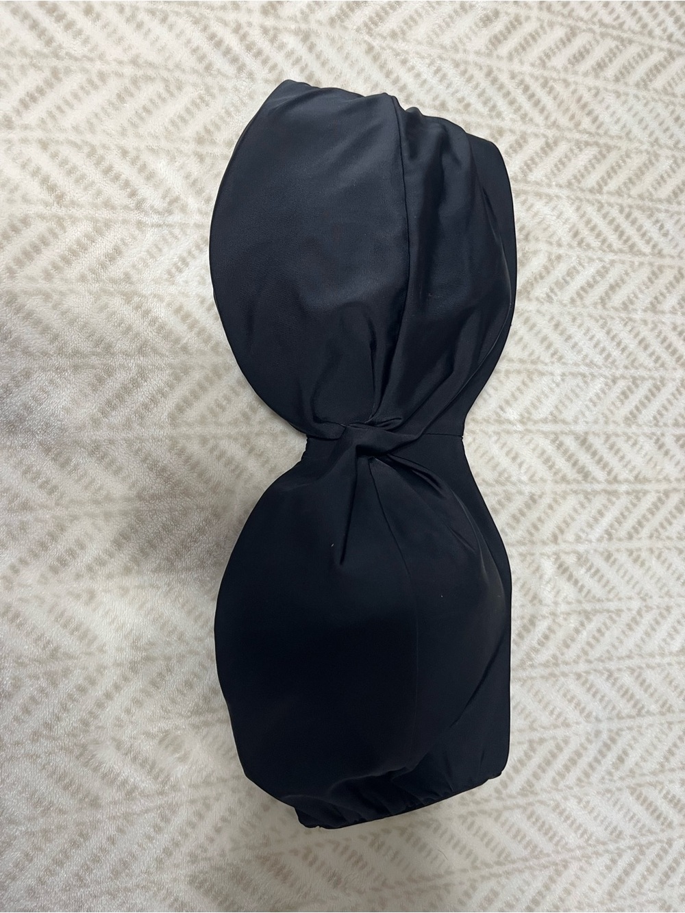 Victoria's Secret Black Bandeau Swim Top with Twist Detail 38DD